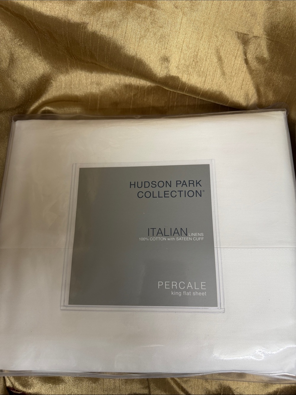 Hudson Jeans Hudson Park Collection Gray Percale King Flat Sheet Packaging